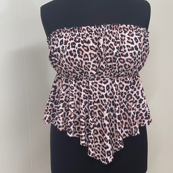 SHEIN Curve Women’s 2XL Leopard Print Strapless Swim Top Peplum Bandeau Tankini - Picture 1 of 3